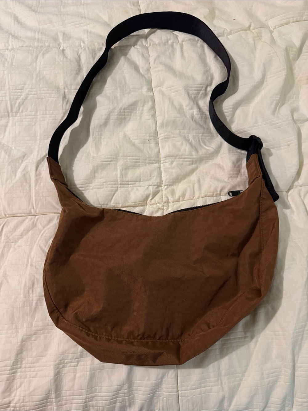 Baggu medium crescent bag